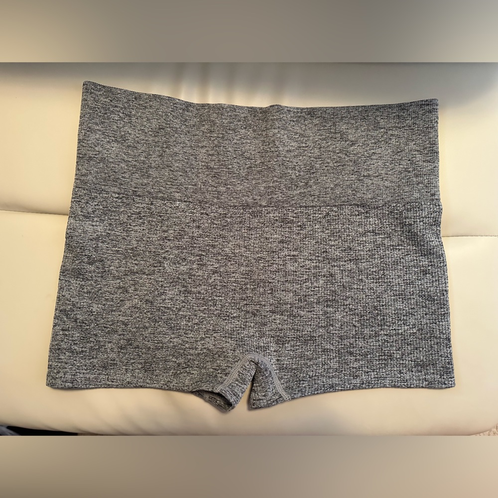 Colsie ribbed biker short